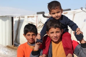 3 refugee boys in Lebanon [Carmen Andres] 